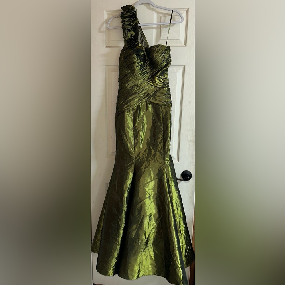Dancing Queen One Shoulder Dress